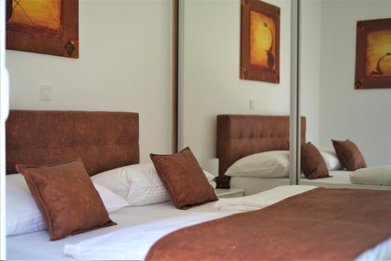 Villa M - Your business & holiday apartment in Šibenik Dış mekan fotoğraf