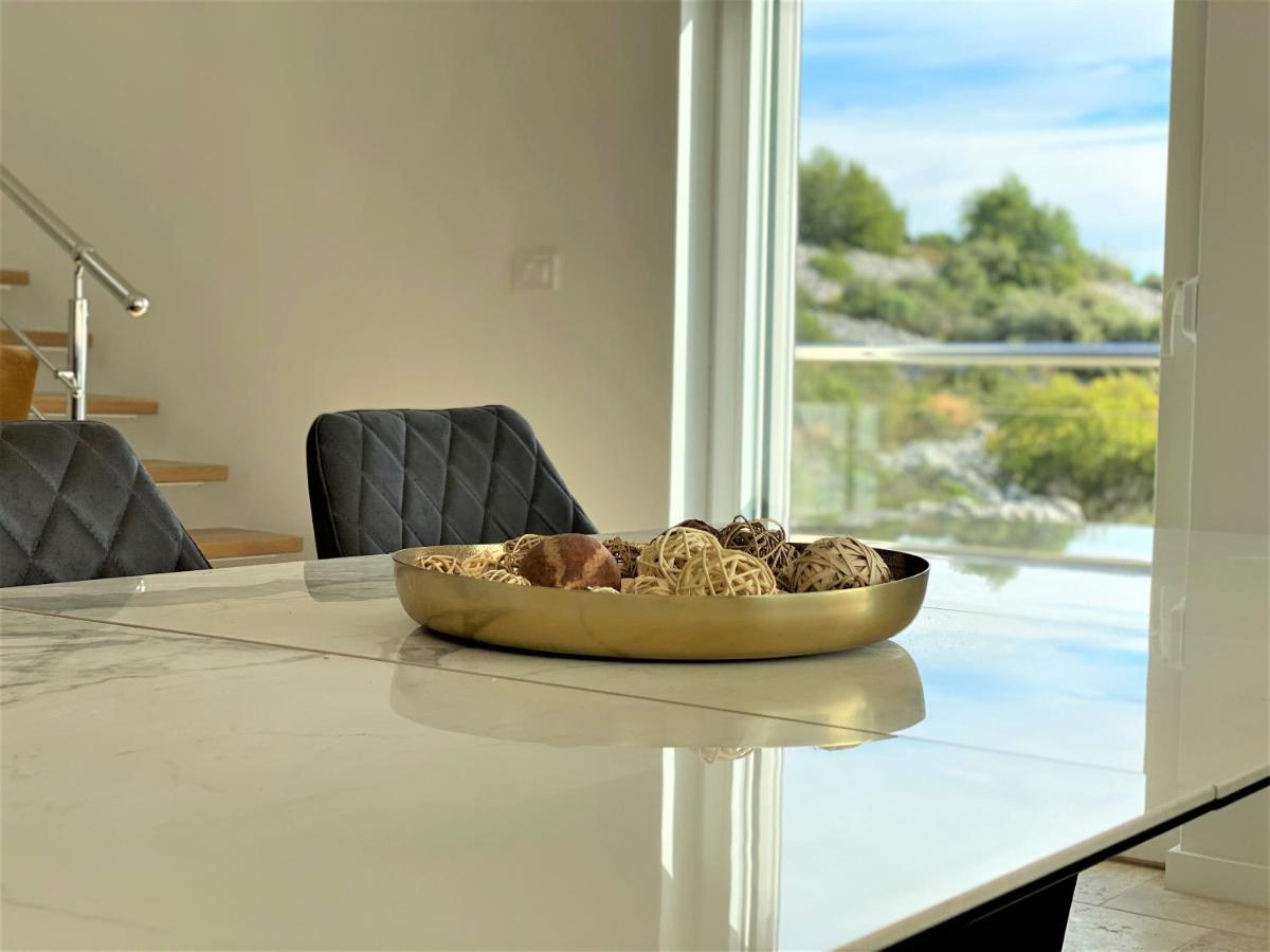 Villa M - Your business & holiday apartment in Šibenik Dış mekan fotoğraf