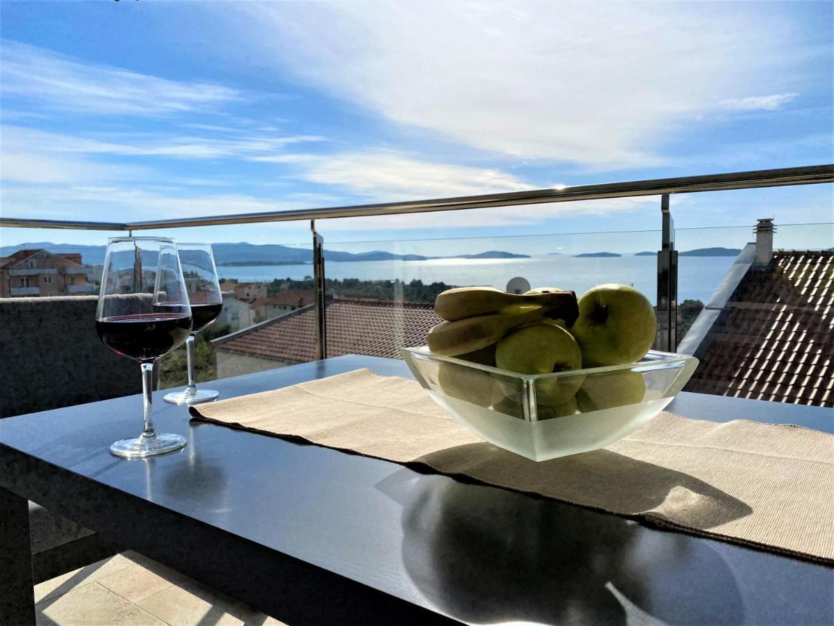 Villa M - Your business & holiday apartment in Šibenik Dış mekan fotoğraf