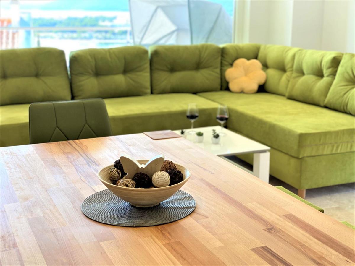 Villa M - Your business & holiday apartment in Šibenik Dış mekan fotoğraf