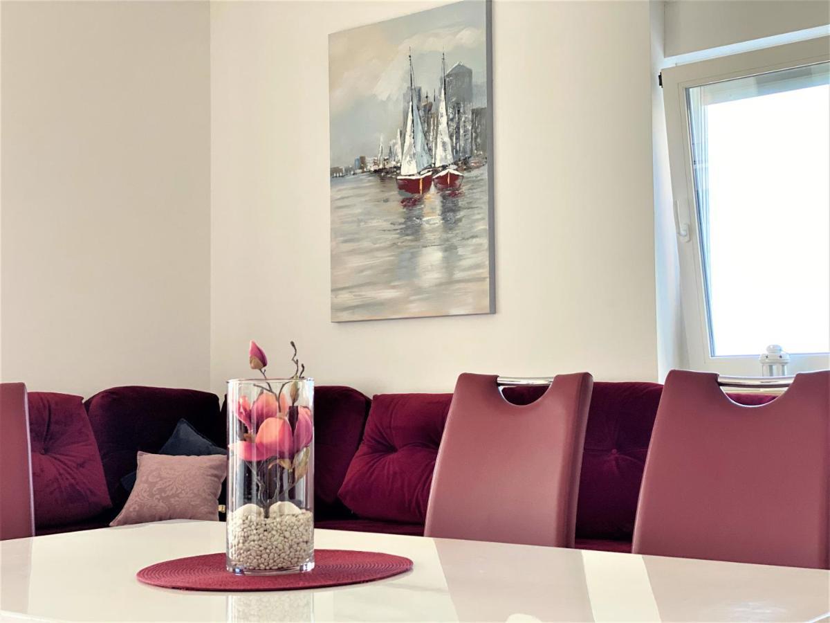 Villa M - Your business & holiday apartment in Šibenik Dış mekan fotoğraf