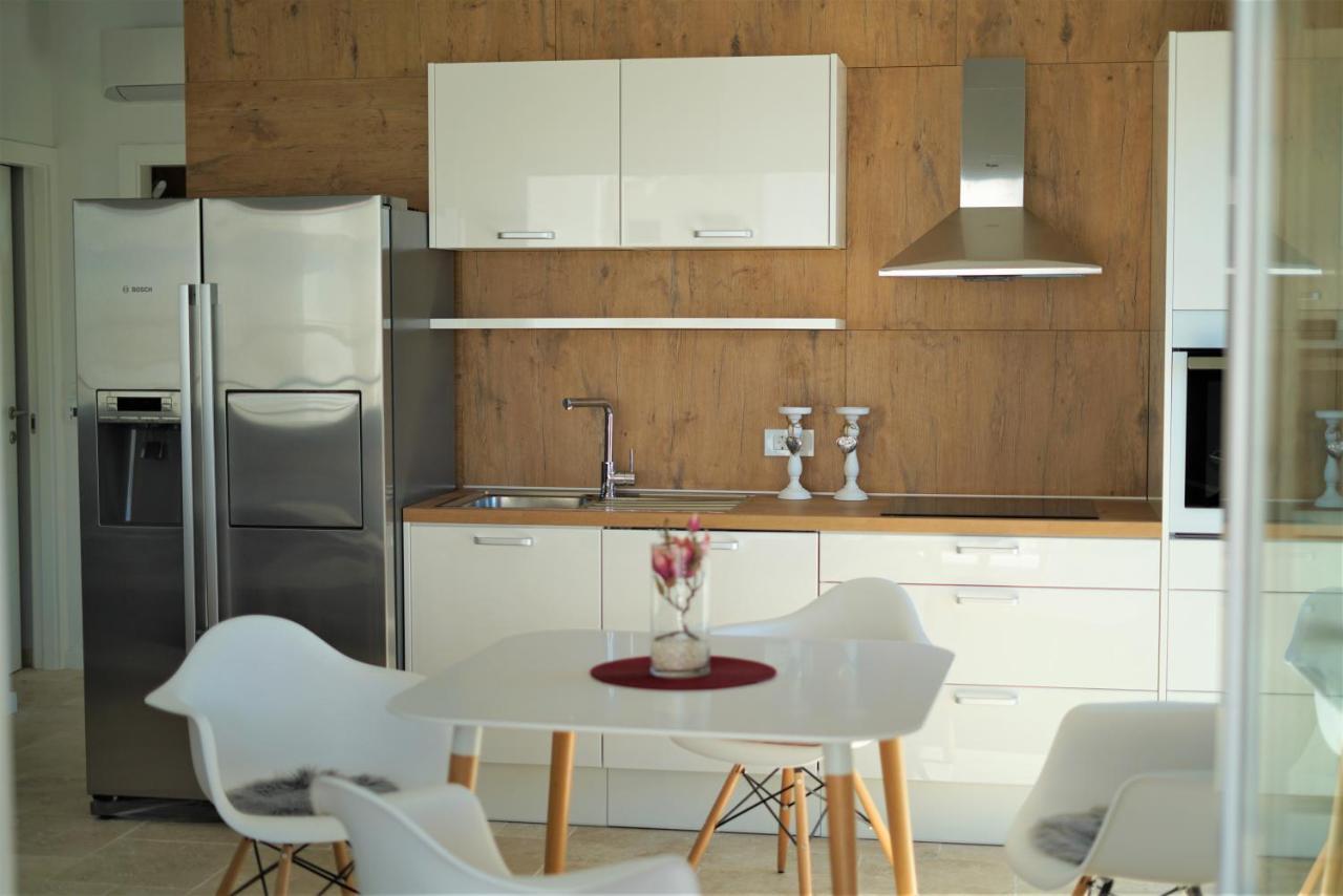 Villa M - Your business & holiday apartment in Šibenik Dış mekan fotoğraf