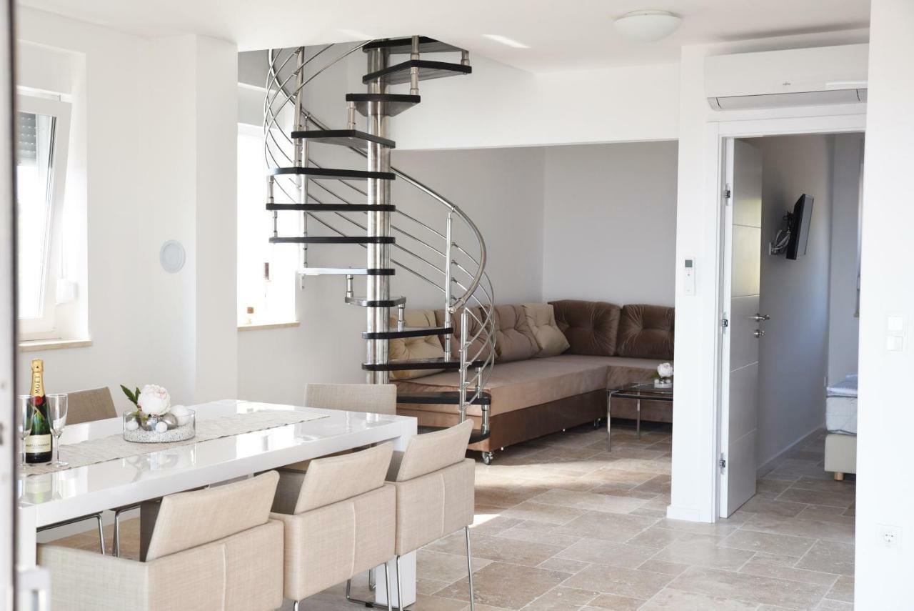 Villa M - Your business & holiday apartment in Šibenik Dış mekan fotoğraf